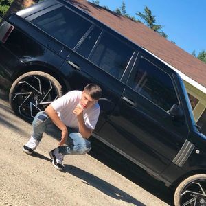 Meet your Posher, Colby